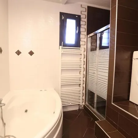 Villa Kris *
